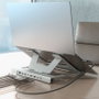Aisens ASUC-7P046-GR Soporte Ajustable Portátil Tablet con Docking USB-C 7 en 1, 2xHDMI 4K, RJ45, 2xUSB-A, USB-C PD 100W, Gris